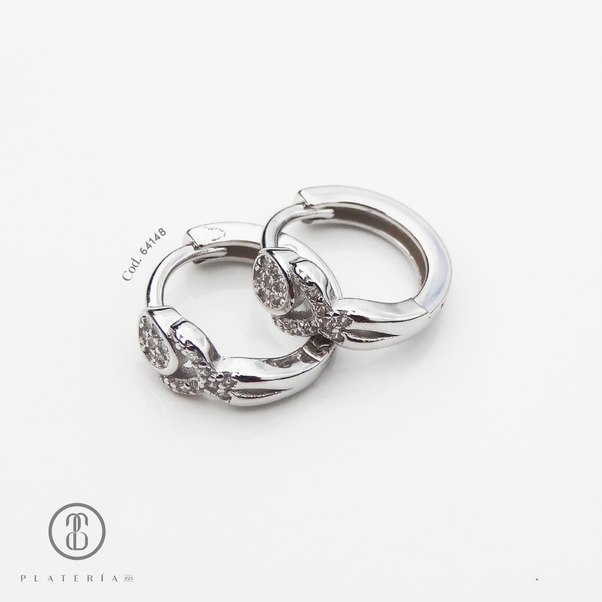HUGGIE RODINADO ZIRCON PLATA.925