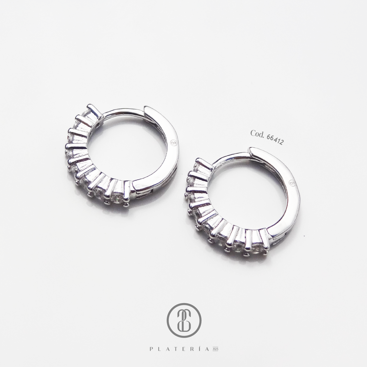 HUGGIE RODINADO ZIRCON 14MM PLATA.925