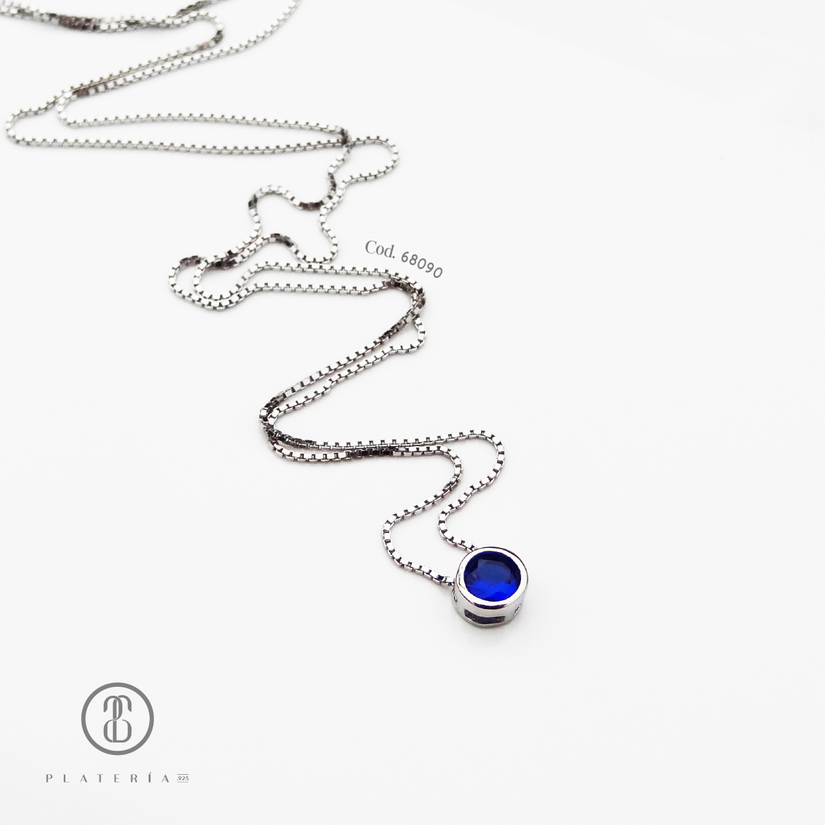 GARGANTILLA RODINADA CHISPA BISELADA 4MM AZUL PLATA.925
