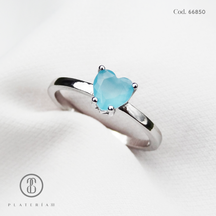 ANILLO RODINADO CORAZON CELESTE PLATA.925