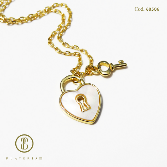 GARGANTILLA CANDADO NACAR DORADO BAÑO 14K PLATA.925