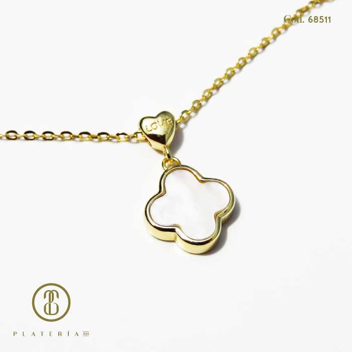 GARGANTILLA TREBOL NACAR DORADO BAÑO 14K PLATA.925