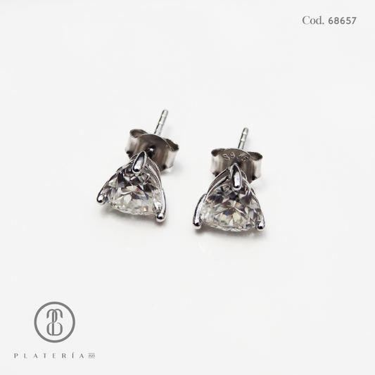 ARETE MOISSANITA 6*6MM CORAZON PLATA.925