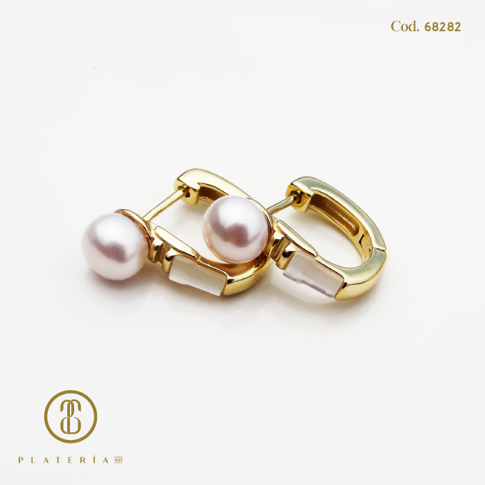 HUGGIE DORADO BAÑO 14K PERLA CULTIVADA PLATA.925