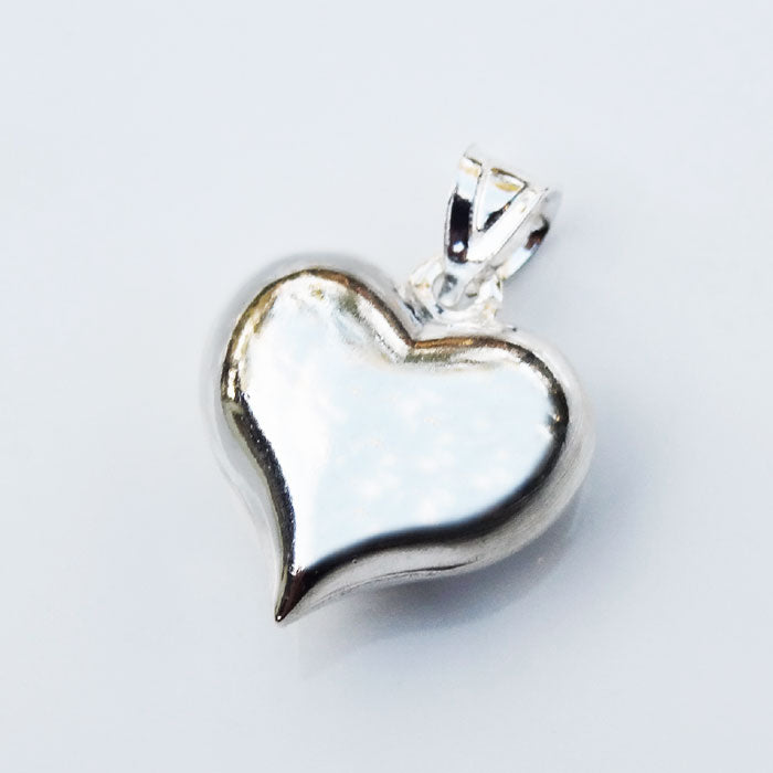 DIJE CORAZON LISO PLATA.925