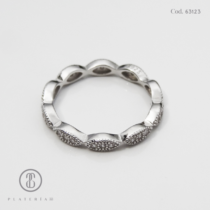 ANILLO RODINADO CINTILLO PAVE PLATA.925