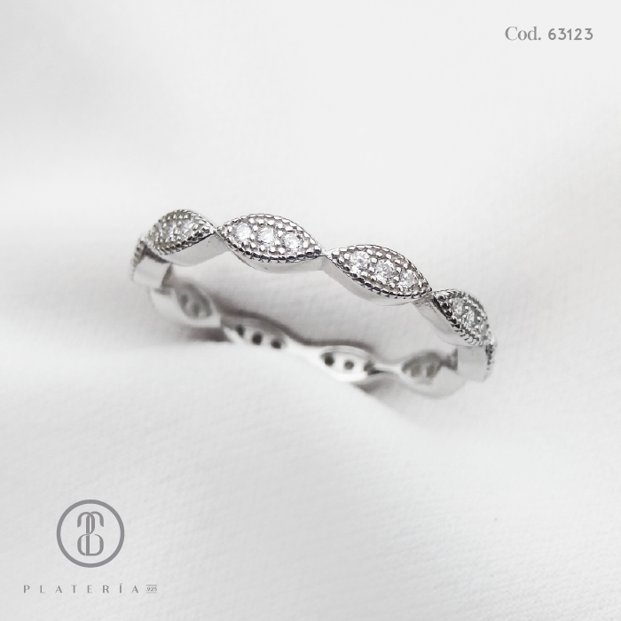 ANILLO RODINADO CINTILLO PAVE PLATA.925