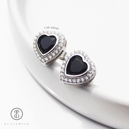 ARETE RODINADO CORAZON NEGRO PLATA.925