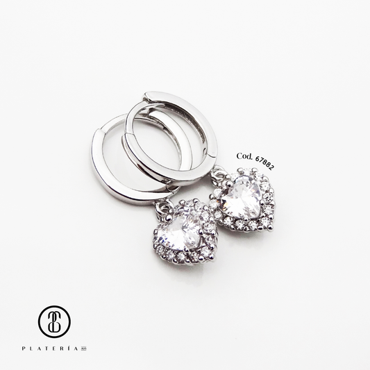 HUGGIE RODINADO DIJE CORAZON ZIRCON PLATA.925