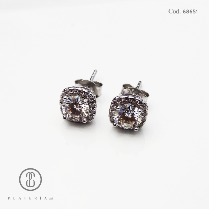 ARETE MOISSANITA CUADRITO 5MM PLATA.925