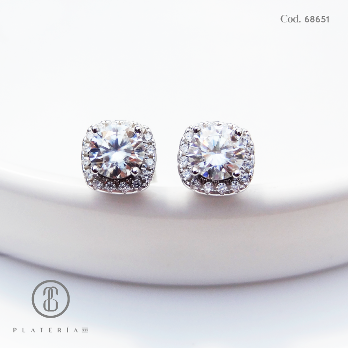 ARETE MOISSANITA CUADRITO 5MM PLATA.925