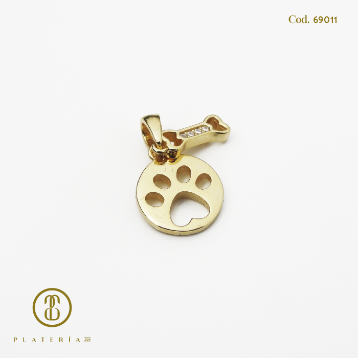 DIJE DORADO BAÑO 14K PLACA HUELLITA PLATA.925