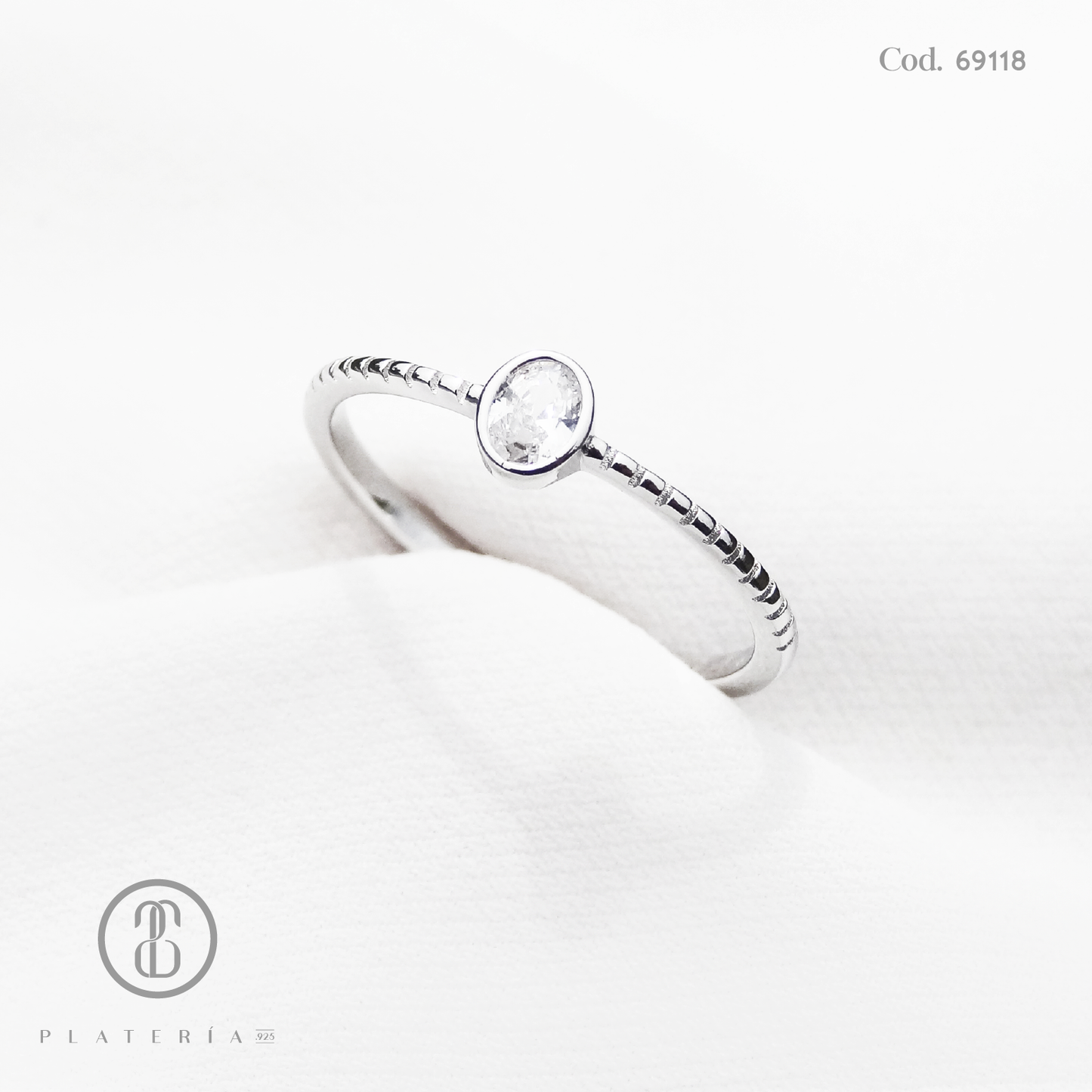 ANILLO RODINADO ZIRCON OVALADO PLATA.925