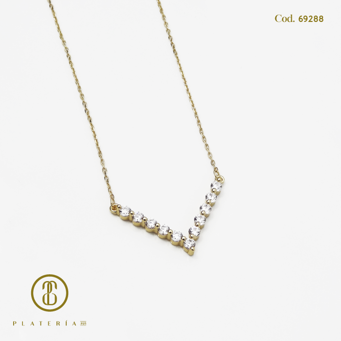 GARGANTILLA DORADA BAÑO 14K ZIRCON EN V PLATA.925