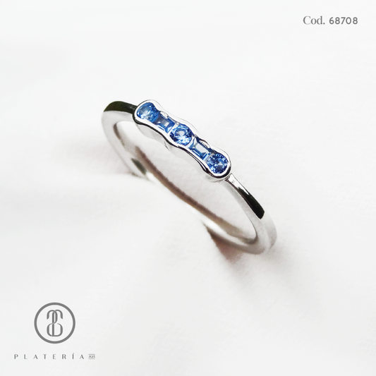 ANILLO RODINADO ZIRCON AZUL PLATA.925